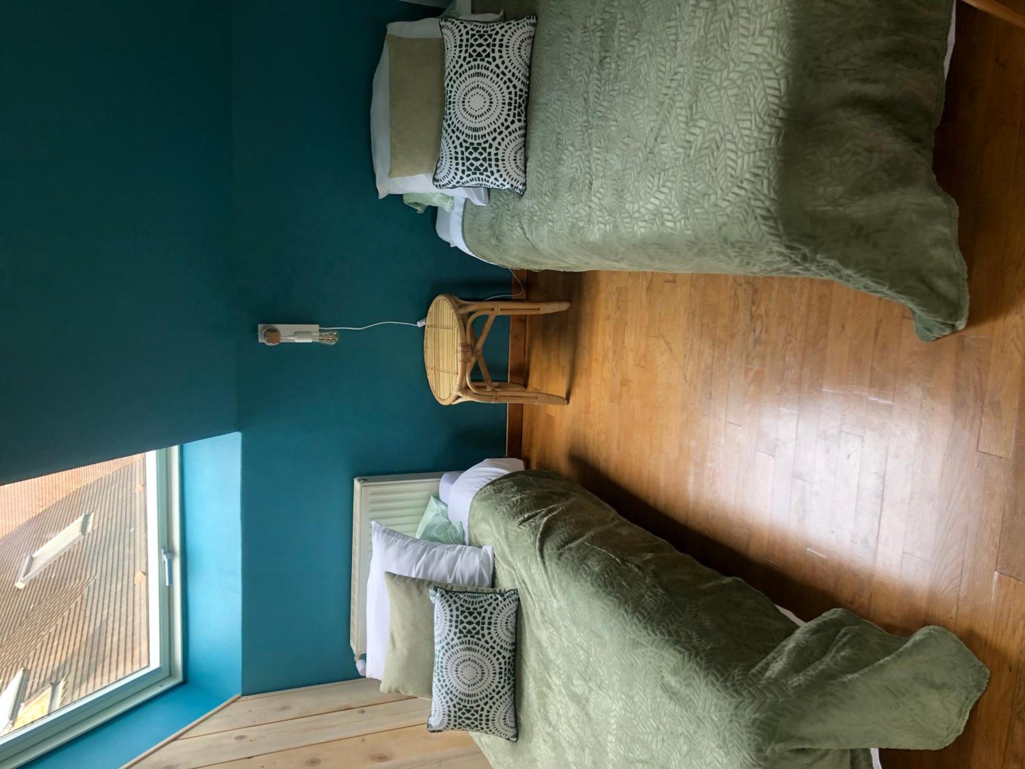 Grande Chambre Familiale Verte Tout Bonnement Bien Putot-en-Auge Exterior foto